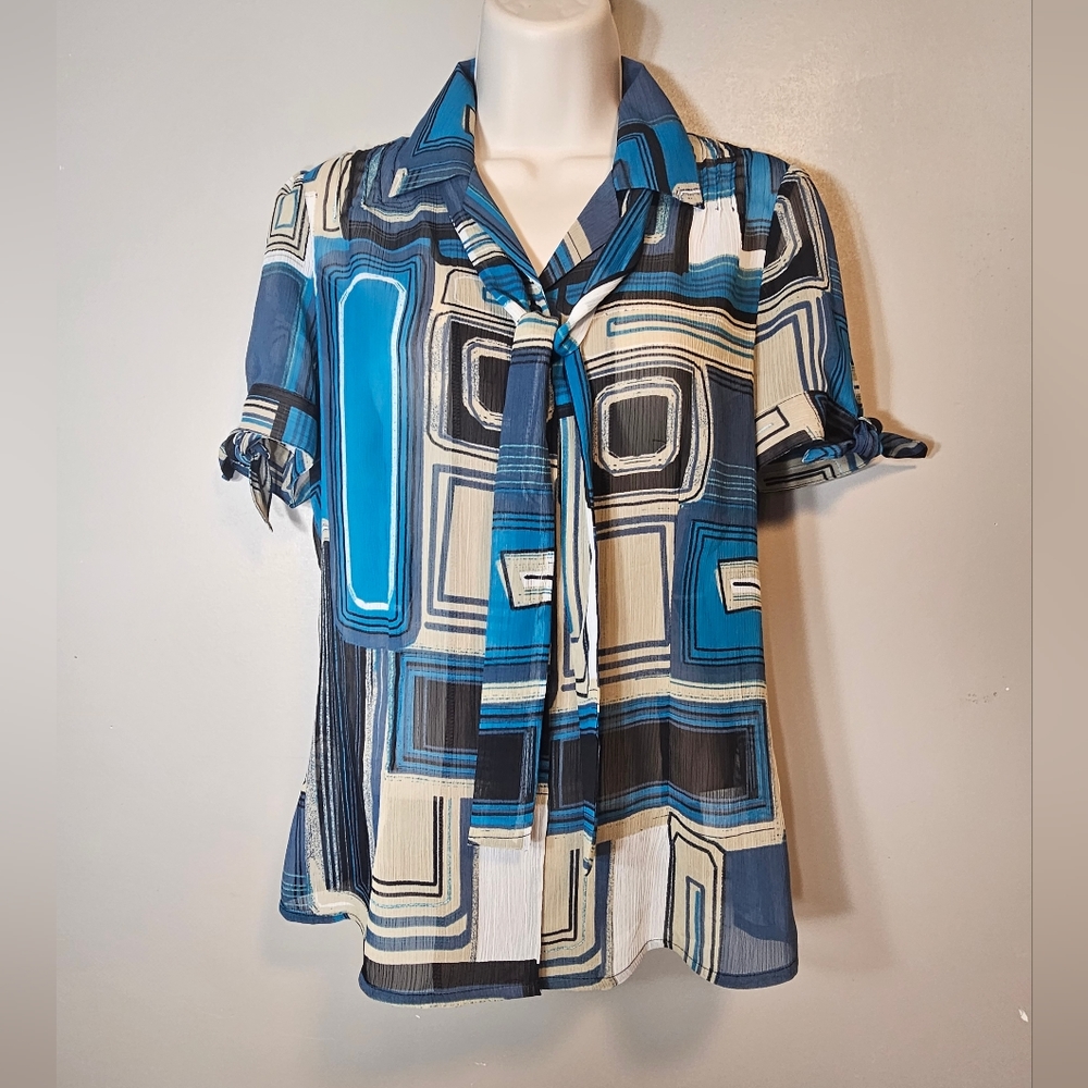 Petite Worthington Sheer Blouse